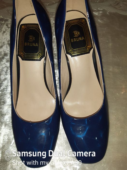 Туфли сотаман янги