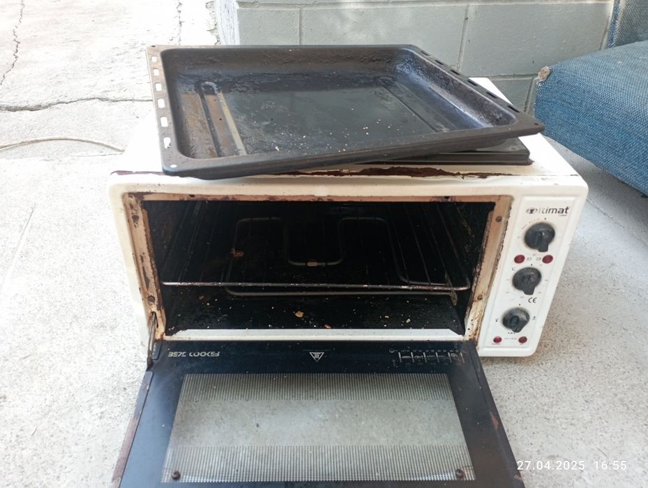 Elektro plita. Ishlaydi.