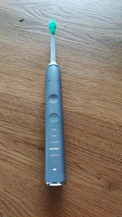 periuta electrica philips sonicare