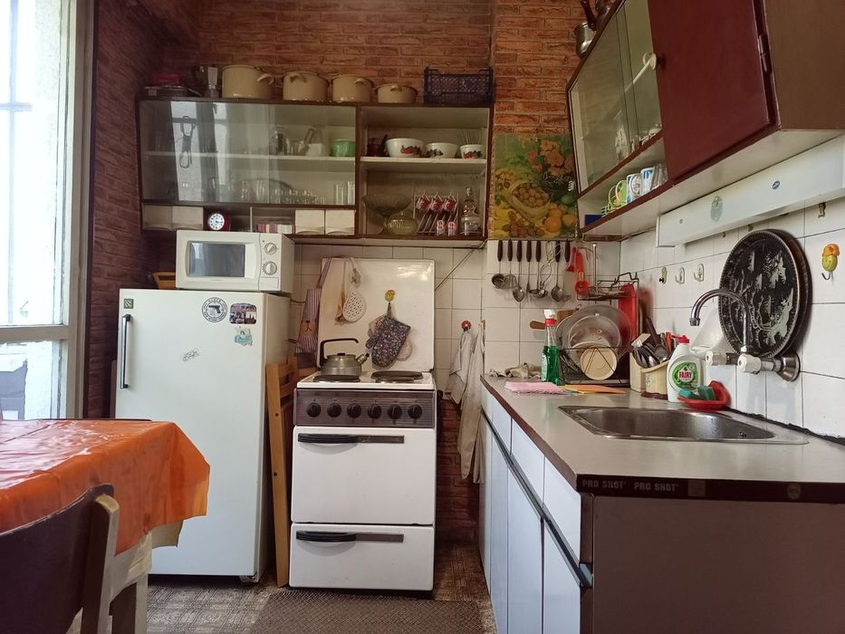 Дава се под наем Двустаен апартамент в София, Банишора - 78 кв.м за 548.25 € - Снимка #12