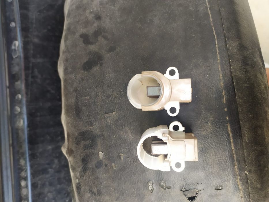 Щетки генератора на тойота