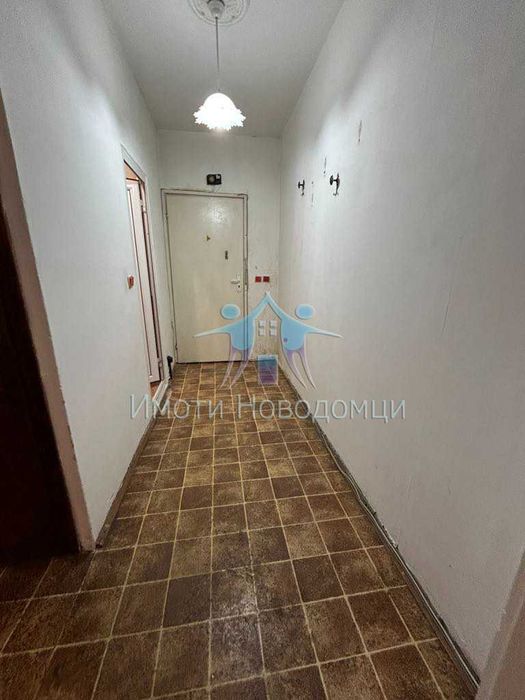 Продава се Двустаен апартамент в Шумен, Пазара - 60 кв.м за 1224 €/кв.м - Снимка #5