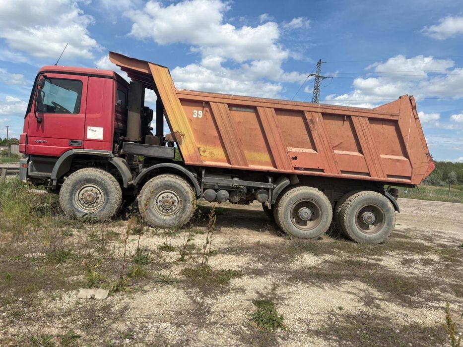 Mercedes Actros 4841, tractiune 8x8