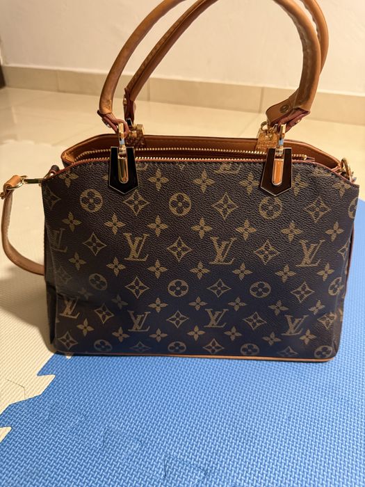 Geanta louis vuitton
