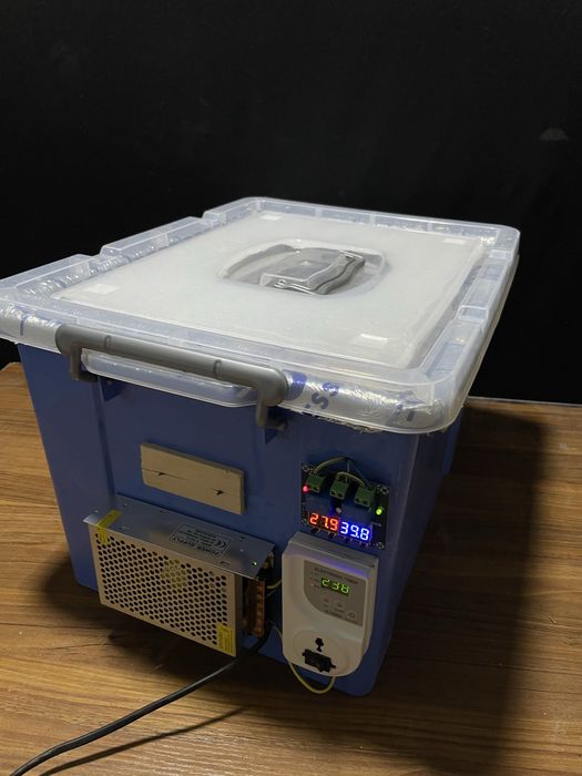 Tuxum uchun Inkubator Avtomat