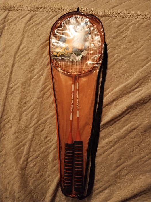 Ракетка для бадминтон