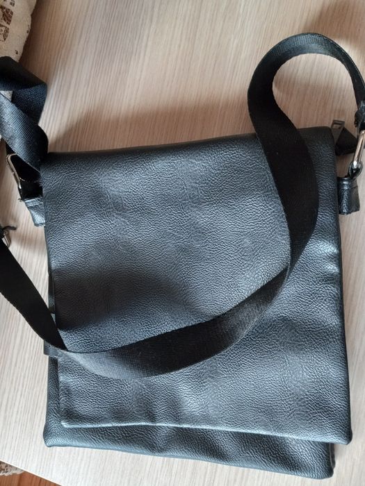 Мъжка /детска/ чантичка