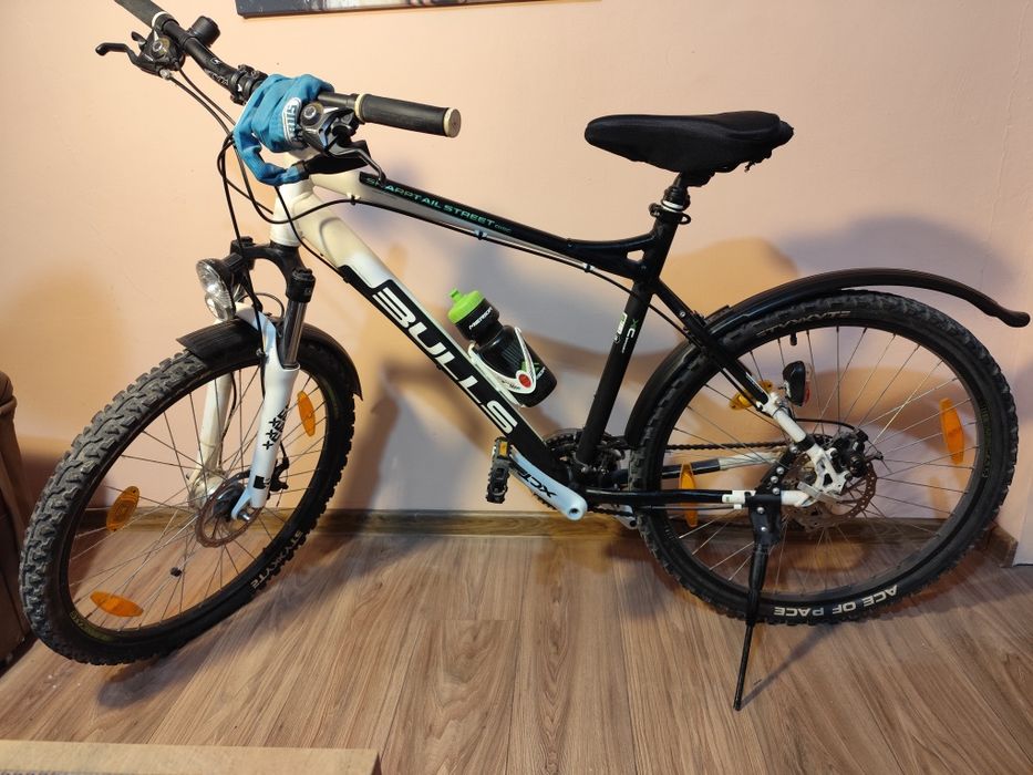 Vând bicicletă BULLS Sharptails Street