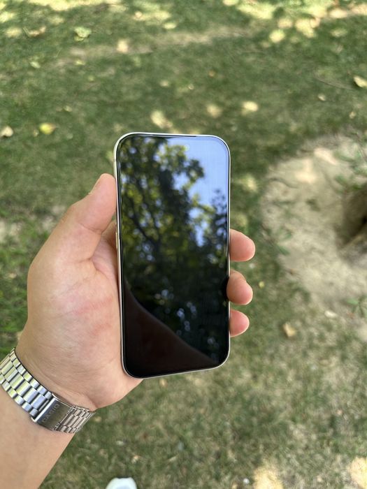 Iphone 17 pro silver