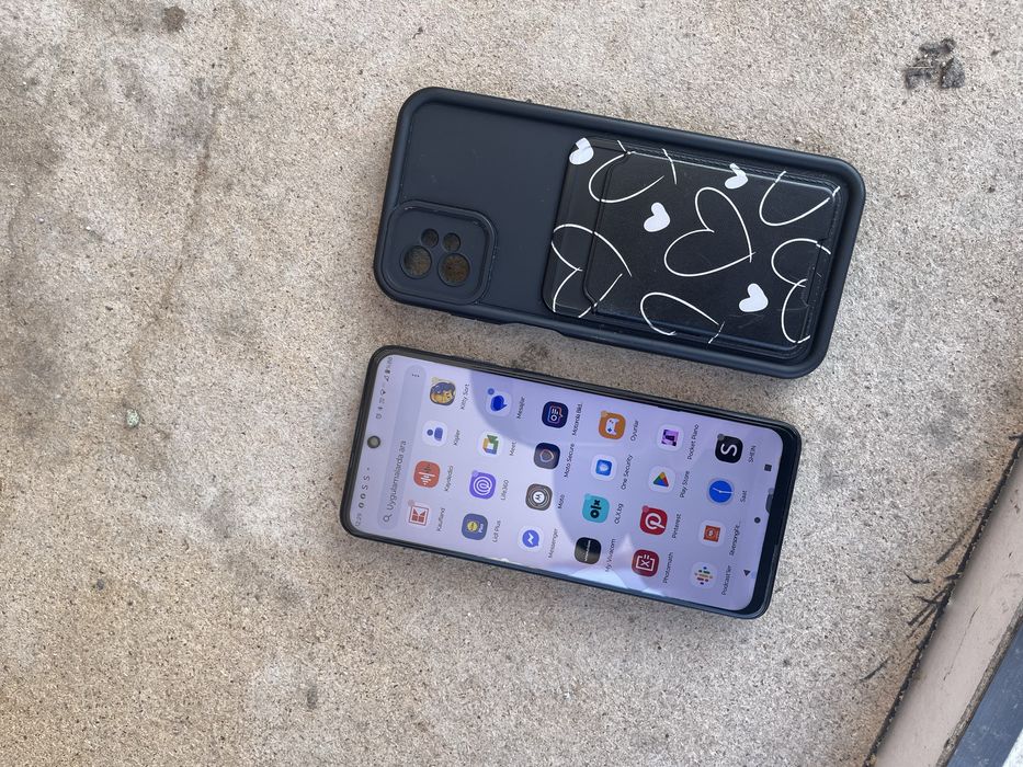 Телефон moto G32 128GB