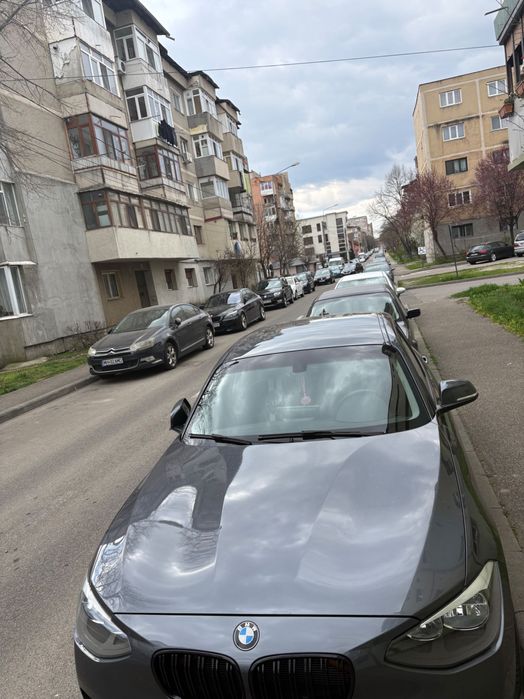 Vând bmw seria unu din 2013