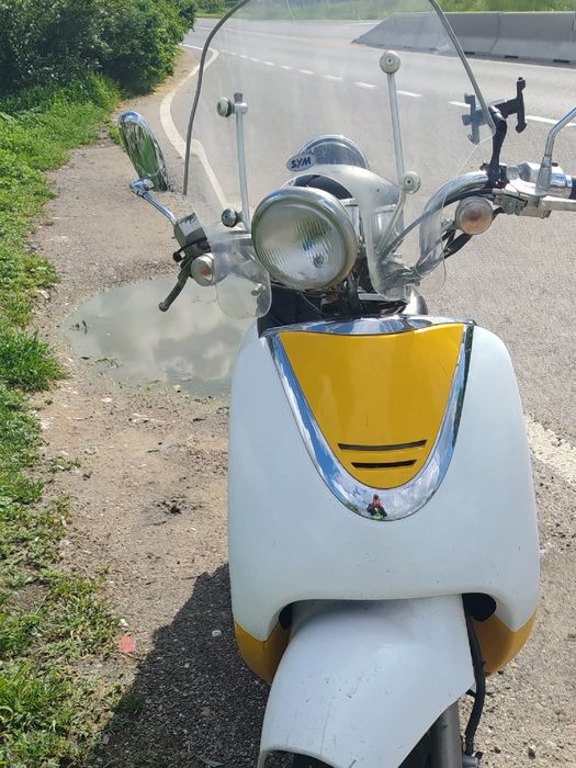 Scuter benzina Sym 4t 49 cc