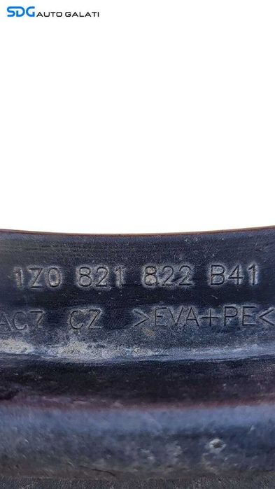 Protectie Aparatoare Noroi Janta Roata Dreapta Spate Skoda Octavia 2 2004 - 2007 Cod 1Z0821822B41 [L7902]