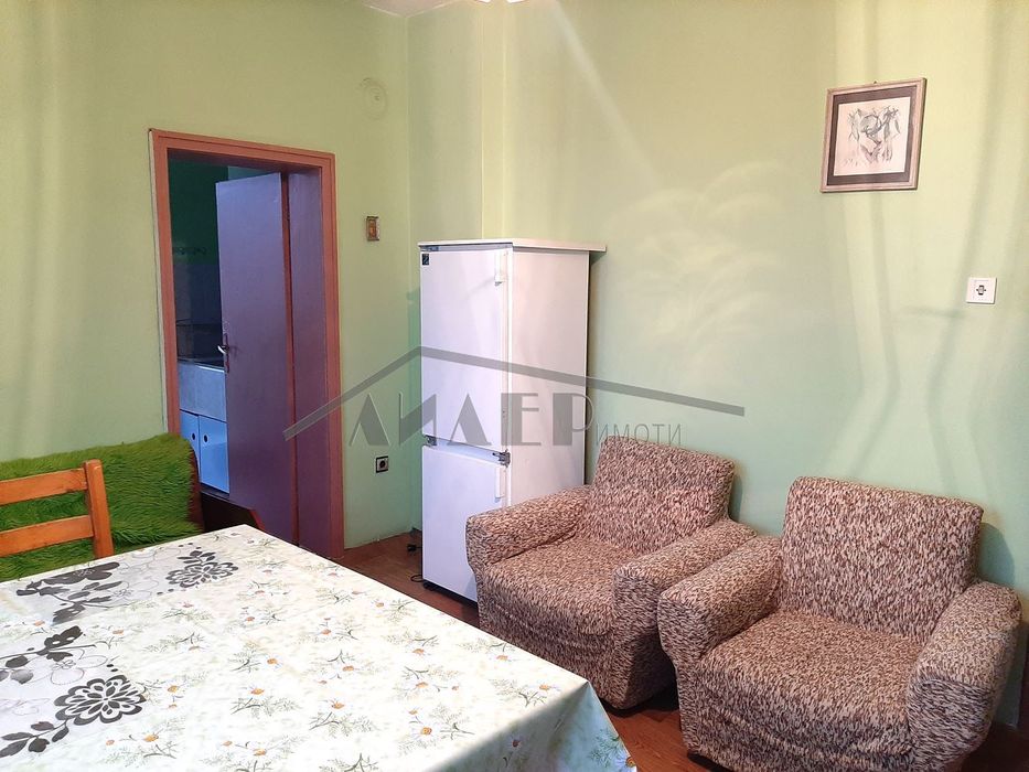 Дава се под наем Тристаен апартамент в Пловдив, Център - 80 кв.м за 346.8 € - Снимка #6