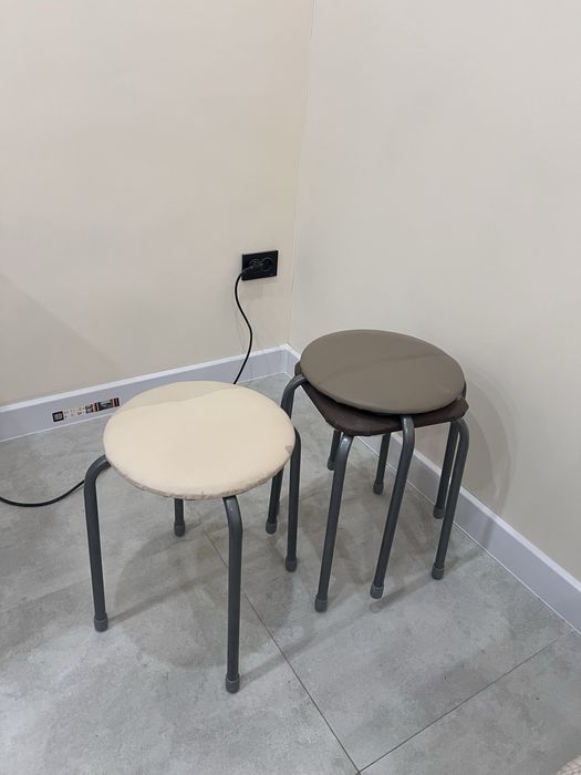 Продается табуретки б/у