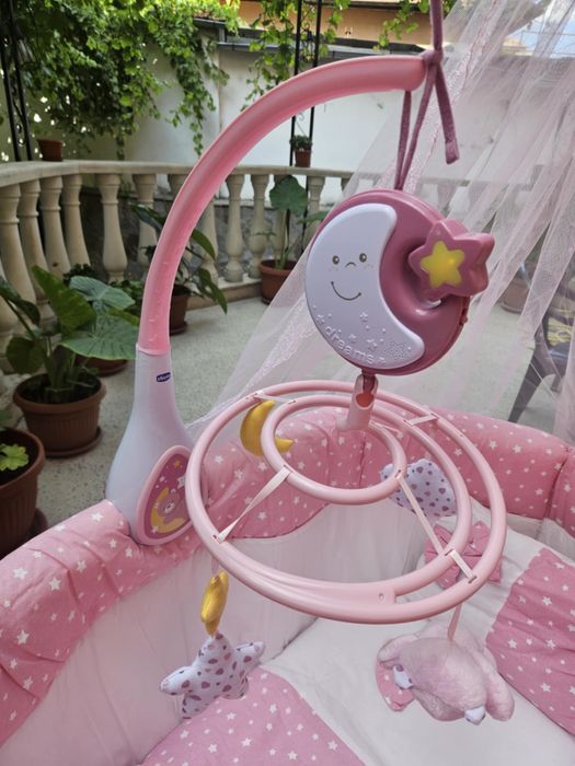 Бебешка люлка + музикална въртележка