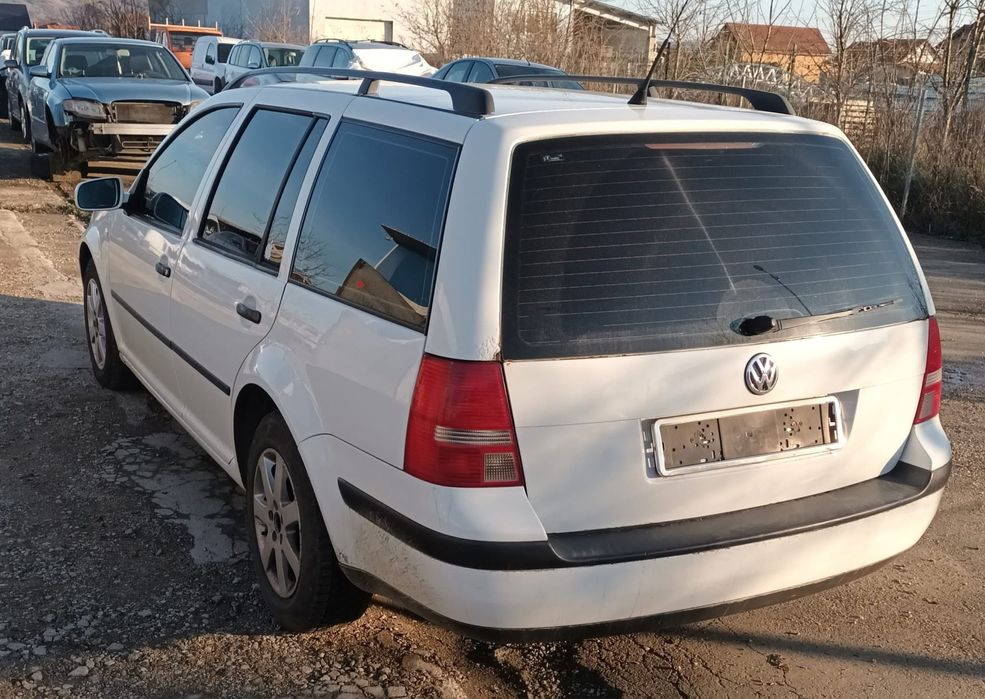 Dezmembrez volkswagen golf 4 1.9 tdi ASV