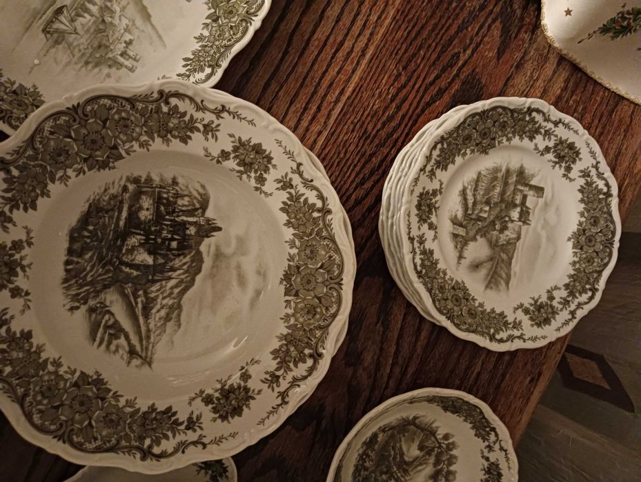 Serviciu de masa portelan Bavaria pt 6 persoane