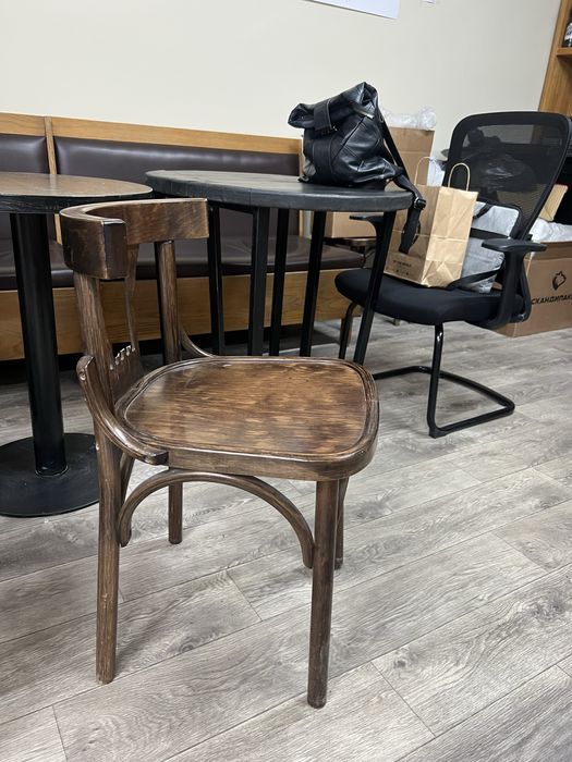 Стулья деревянные