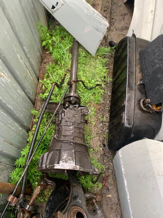 Запчасти авто мерседес