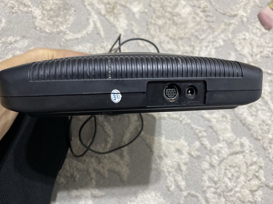 Sega Mega Drive 2 (оригинал) + 2 джойстика