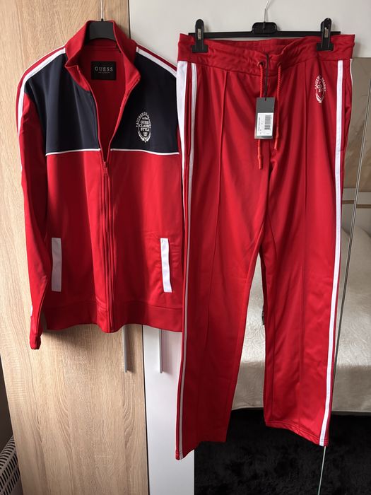 Мъжки анцуг Guess