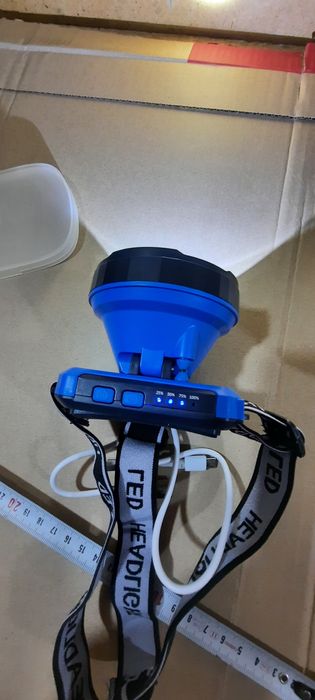 Продам налобный фонарик