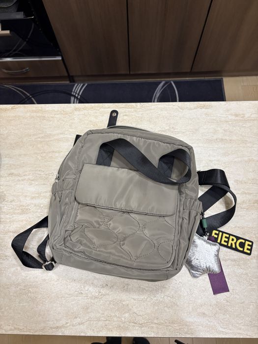 Зеленя раница PARFOIS