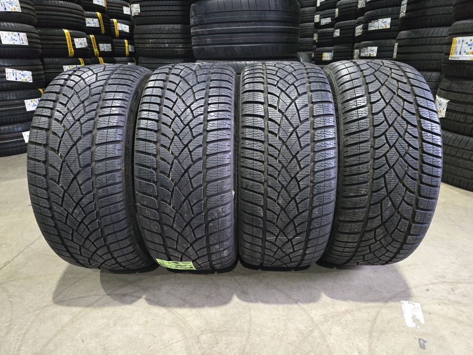235/35/19 DUNLOP 4бр