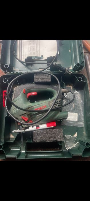 Продам электро лобзик bosh