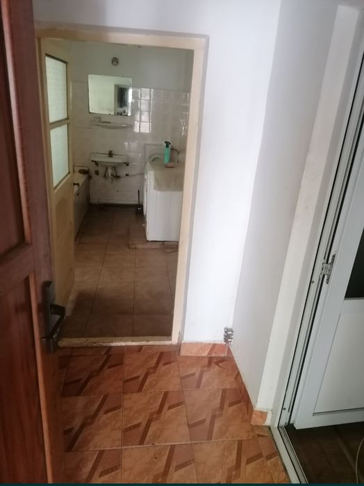 Închiriez casă pentru echipa de muncitori 8 persoane