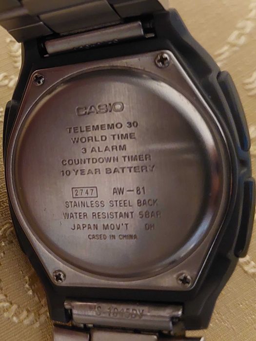 Ръчен часовник Casio AW-81D-1AVES