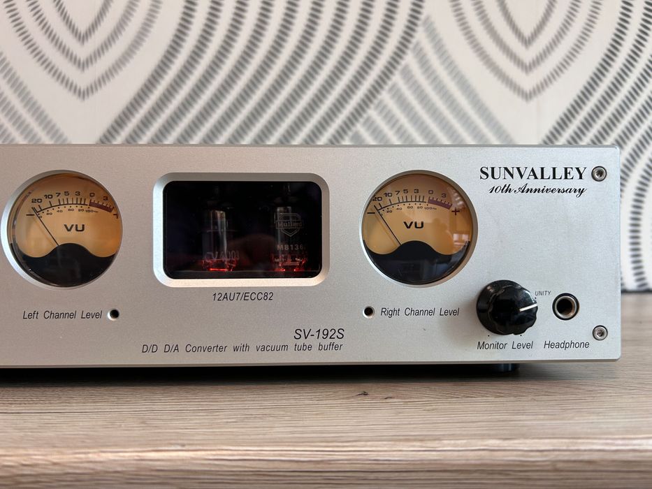 Sunvalley SV-192S - DAC pe lampi ultra-rar / Made in Japan