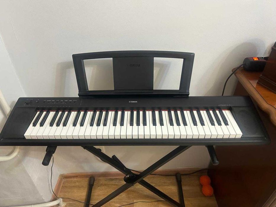 Синтезатор Yamaha NP-11 — отличное состояние