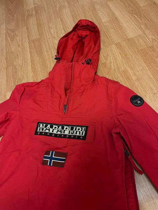 Luda - NAPAPIJRI червен S-размер