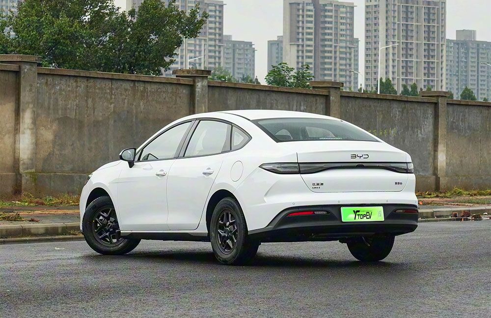 BYD Seal 05 2025. Кредит без первоначального взноса. Цена 8.3 млн тг