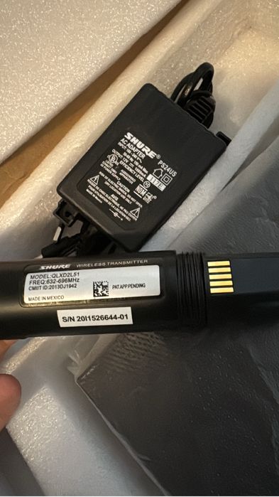 Shure QLX-D/BETA 58a, Model 2025 PLACA MARE!