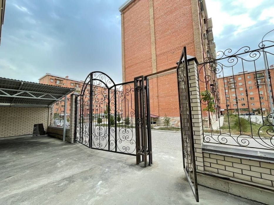 Аренда Сергили Спутник 16а. 2-хонали евро квартира Оилага берилади