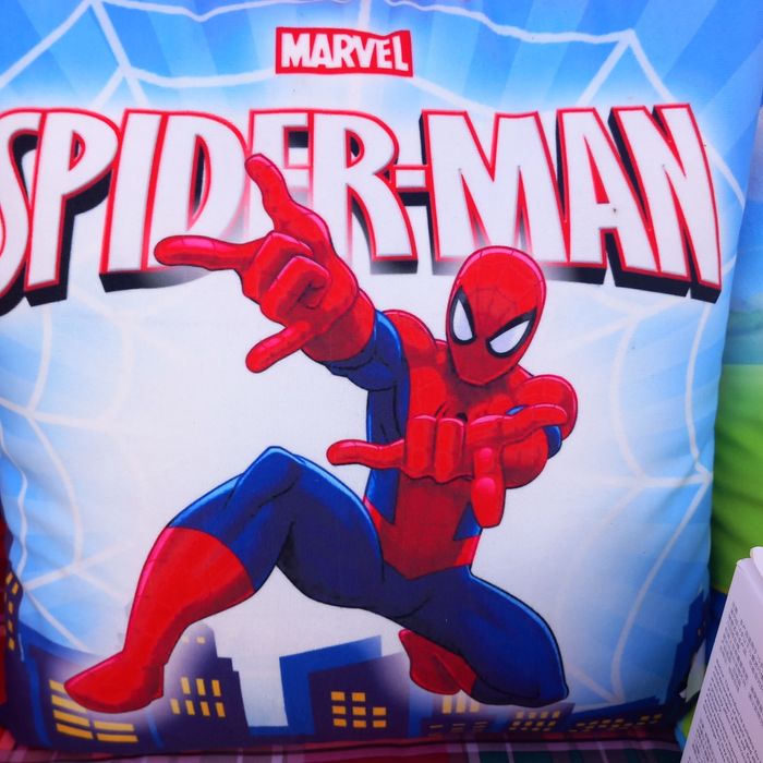 Плюшени възглавнички с любими анимационни герои