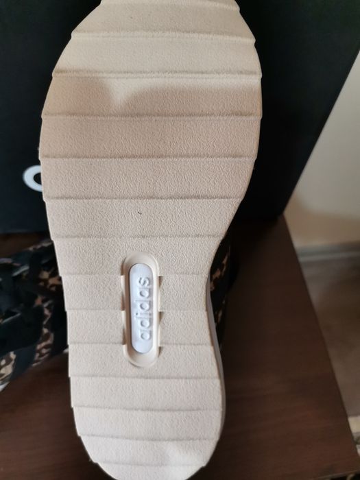 Оригинални дамски маратонки, 38 номер