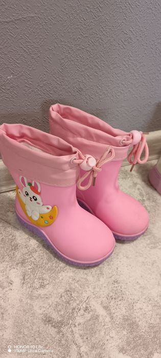 Отдам за фрукты обувь