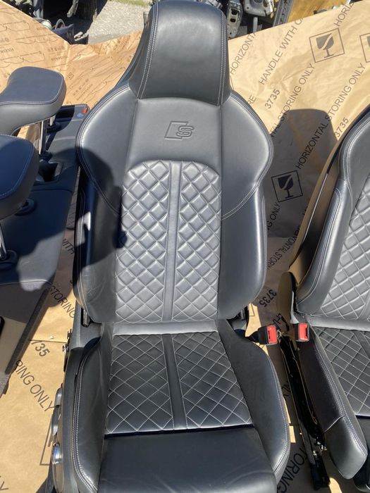 Audi S4 8W спортен кожен салон