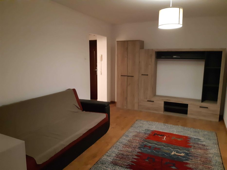 Inchiriez Apartament 2 camere, Sebastian