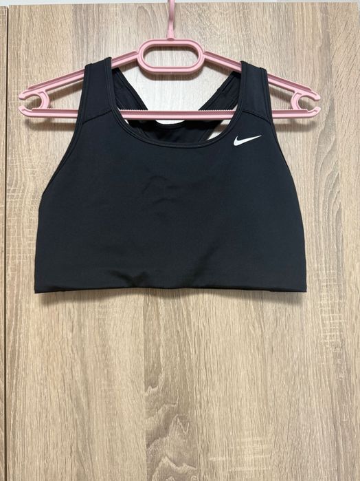 Спортно бюстие Nike