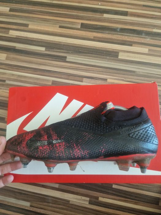 Nike phantom elite
