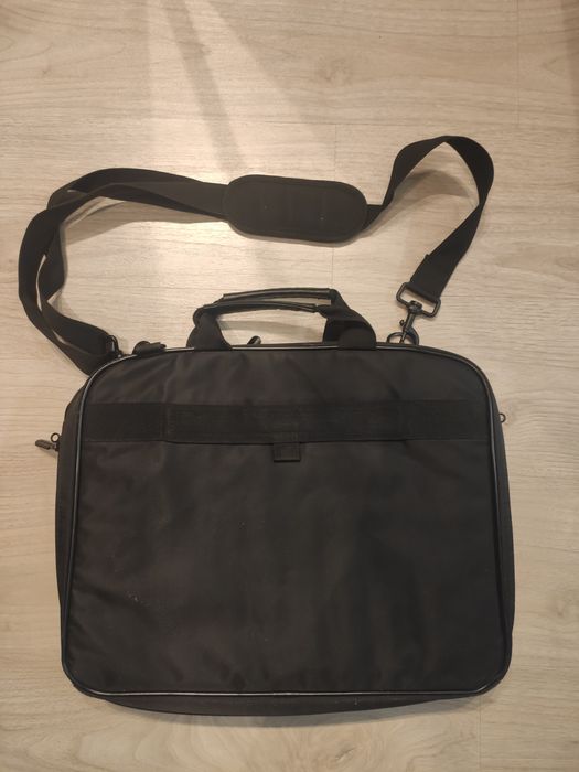 Geanta pentru laptop