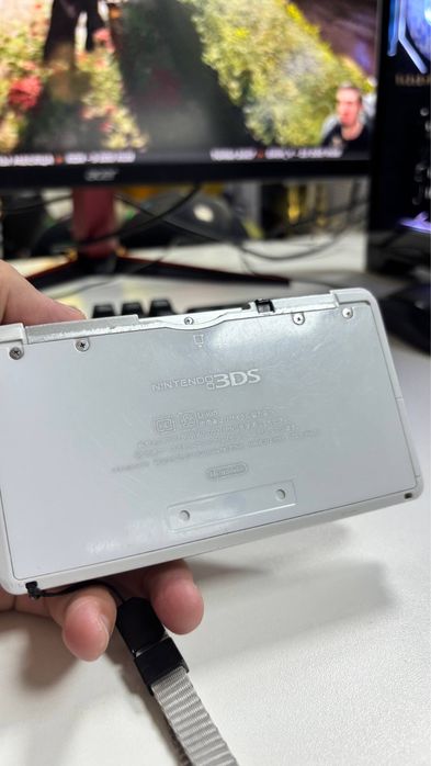 Nintendo 3DS/прошитая/64 Gb памяти