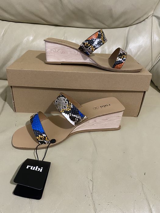 Rubi - дамски дизайнерски чехли