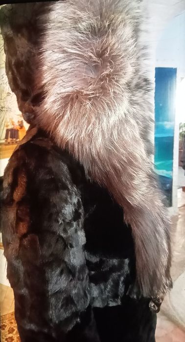 Продам  шубу норка