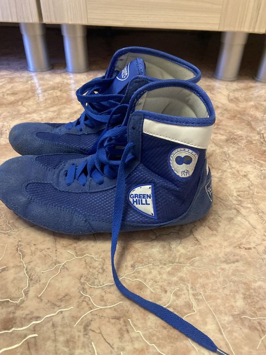 Борцовки б/у,продам